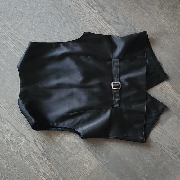 Tailor-made vest - Picture 4 of 4